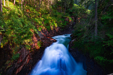 Wunderschöner wasserfäll in Österreich