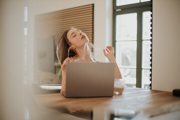 Young woman in the home office