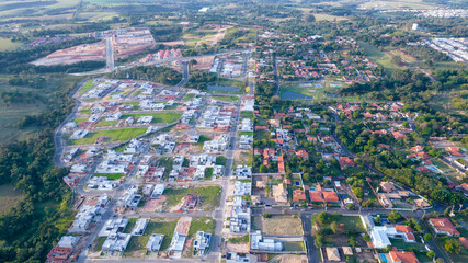 Obraz premium beautiful modern houses in a closed condominium in Indaiatuba, São Paulo, Brazil. Residential houses. Aerial view