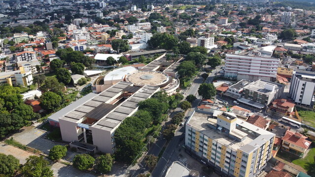 Vista &Aacute;rea da Faculdade PUC Minas Betim - MG
