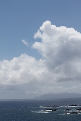 叶崎から見た夏雲の風景