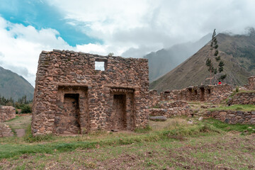 Fotografías del pueblo inca de Ollantaytambo, en el Valle sagrado de los incas, Cusco Perú.