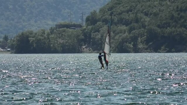 windsurf