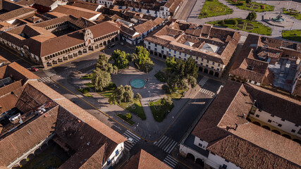 Fotografías con Drone de la ciudad del Cusco Perú. - obrazy, fototapety, plakaty