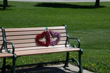 Lover's Bench, Lake Winona Park
