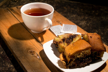 chocolate cake with tea
