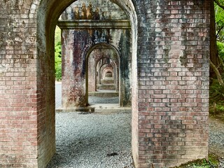 レンガづくりの水路閣