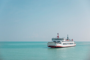 Fototapeta premium Ferry boat in Thailand linking Suratthani to Kho Samui passing by on Gulf of Thailand sea