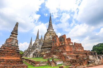 Fototapeta premium Phra Nakorn Si Ayutthaya,Thailand on July 8,2020:Beautiful pagodas and Ruins of Wat Phra Si Sanphet,Ayutthaya Historical Park