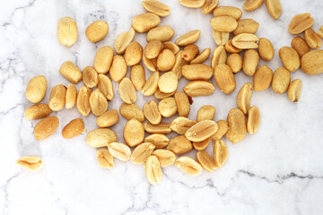 Erdnüsse, Hülsenfrucht, Salz, Vitamine,