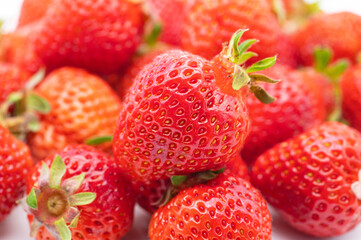 イチゴ（あまおう）・白バック