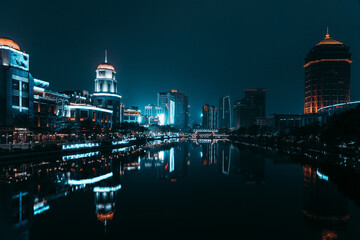 Fototapeta na wymiar Night view of Qijiang River
