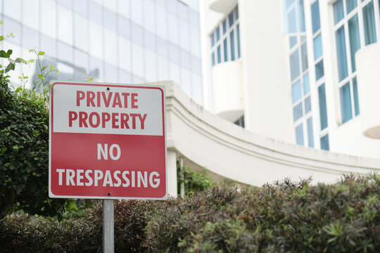 Private property no trespassing sign in singapore city 