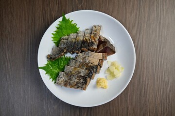 鰹のタタキ
