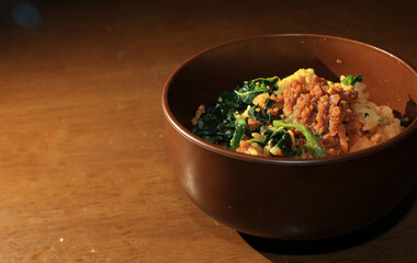 ビビンバ丼