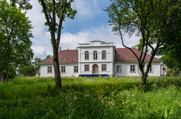 manor in saaremaa