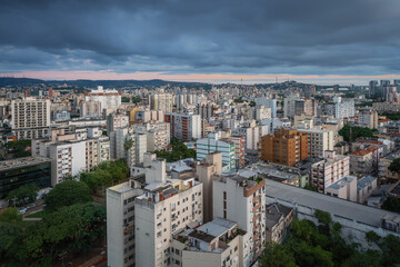 Obraz premium Aerial view of Porto Alegre City and Cidade Baixa Neighborhood - Porto Alegre, Rio Grande do Sul, Brazil