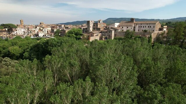 Sutri village approach, Italia  - Drone Air 2S