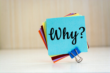 Why question on a sticky note, asking for a reason or explanation - obrazy, fototapety, plakaty