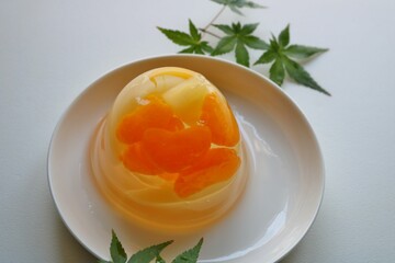 涼し気な水菓子　フルーツゼリー