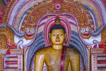 ダンブッラ石窟寺院