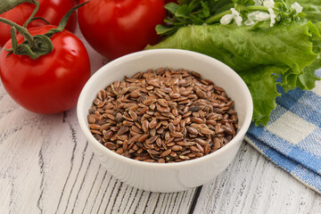 Dry Raw flax seed in the bowl