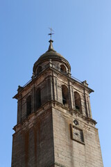 Fototapeta na wymiar Campanario iglesia