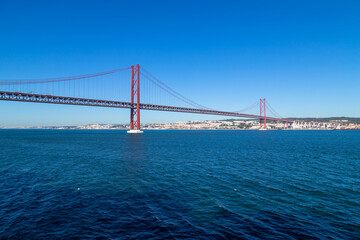 Ponte 25 de Abril