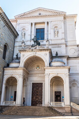 Fototapeta na wymiar The beautiful facade of the Duomo of Bergamo