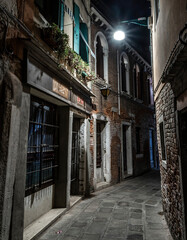 Fototapeta na wymiar Venice by night, Italy