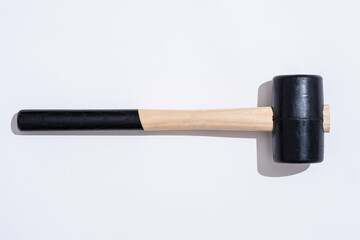 top view eines Hammers vor weißem Hintergrund, Freisteller