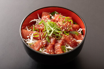 《宮城県産》　マグロ丼　生本マグロ　中トロ