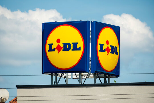 Discounter Bilder – Durchsuchen 10,608 Archivfotos, Vektorgrafiken und ...