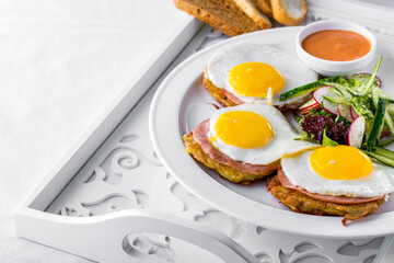 Scrambled eggs from three eggs with potato pancakes