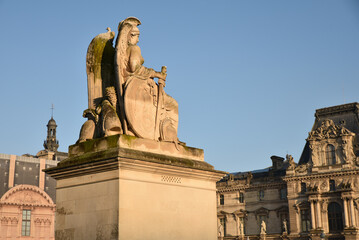 Fototapeta na wymiar Statue du jardin des Tuileries à Paris. France
