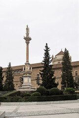 Fototapeta na wymiar Monument of Triunfo de la Inmaculada Concepción in Granada, Spain.
