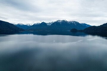 Fototapeta na wymiar Lago Chapo, Región de Los Lagos, Chile