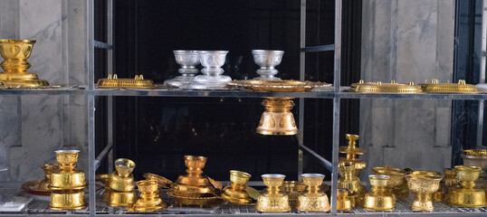 Silver tray, gold tray for serving food