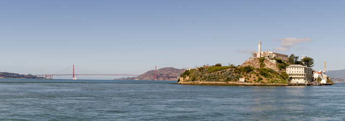 San Francisco, Alcatraz and Golden Gate Bridge. Californian greatness! 