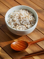 아시아 음식 보리밥, 식사