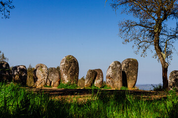 Cromlech Dos Almendres,neolitico antiguo -Alto Das Pedras Talhas-, Nossa Senhora de Guadalupe,Valverde, Evora,Alentejo,Portugal, europa © Tolo
