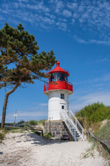 Der Leuchtturm Gellen bei Neuendorf auf der Insel Hidensee