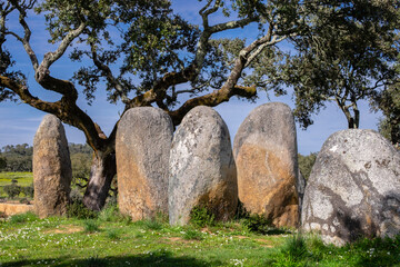 cromlech Vale Maria do Meio , Nossa Senhora da Graça do Divor ,Évora, Alentejo, Portugal © Tolo