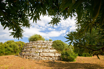 Talaiot circular de Sa Clova des Xot.Yacimiento arqueologico de Sa Canova de Morell.Artà.Mallorca.Islas Baleares. España.