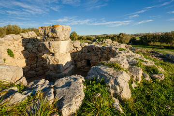 yacimiento talayotico de Son Fornes, Montuiri,  época talayótica (1300-123 a. C.)  Comarca de Es Pla , Mallorca, Spain © Tolo