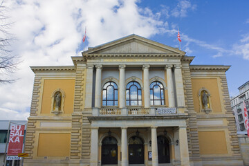 Fototapeta na wymiar Opera House in Halle, Germany