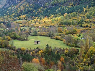 Torla, pueblo de montaña ubicado en Ordesa. España.