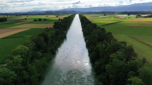 The aare after passing aarberg in straight direction to the lake of biel