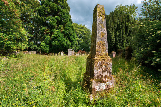 Kilmahog Cemetery, is located at Kilmahog, Callander, Stirlingshire, Scotland, UK. This churchyard is nearly 800 years old.A chapel was built on this little mount near the river Garbh Uisge,wild water