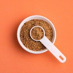 Soy fiber to cleanse the colon - White ceramic bowl